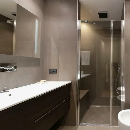 Apartment Porta Romana #2 *