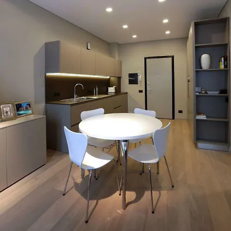 Apartment Porta Romana #2